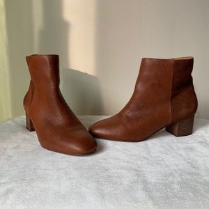 Brown heeled Booties size 7.5
